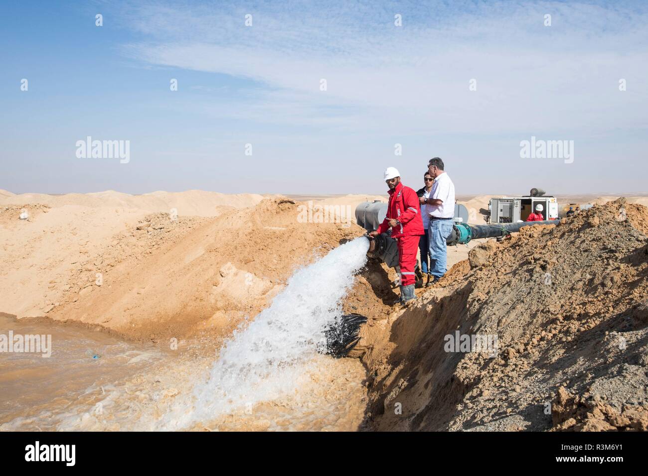 Dug Out Pool Stock Photos & Dug Out Pool Stock Images - Alamy