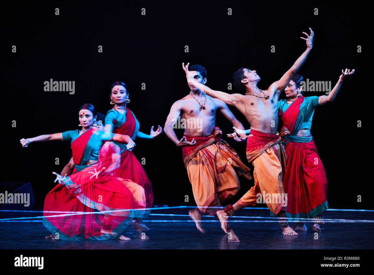 London, UK. 23rd Nov 2018. In its second year at Sadler’s Wells, Darbar Festival welcomes some of the most exciting names in classical Indian dance, curated by Sadler’s Wells Associate Artist Akram Khan. In the first performance of the festival, Renjith Babu and Neha Mondal Chakravarty present “An Evening of Bharatanatyam” by the bharatanatyam and contemporary artist Mavin Khoo. The second evening of the programme, “Adventures in Odissi and Kathak”, combines two classical Indian dance forms in solo performances by Sujata Mohapatra and Gauri Diwakar.  Credit: ambra vernuccio/Alamy Live News Stock Photo