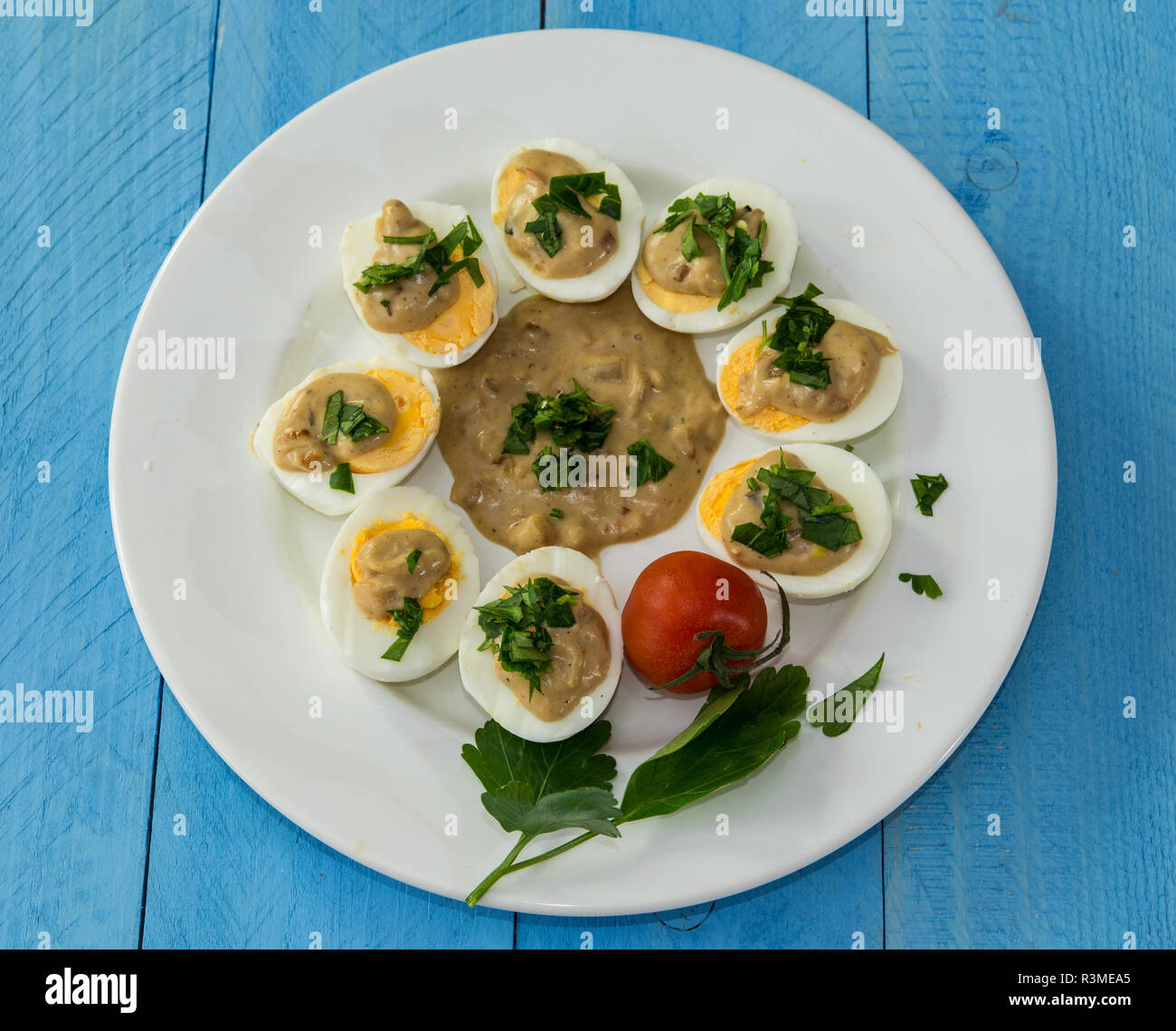 eggs in mustard sauce Stock Photo Alamy