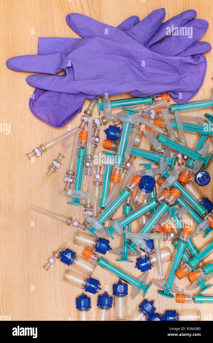 Medical waste pile used hi-res stock photography and images - Alamy