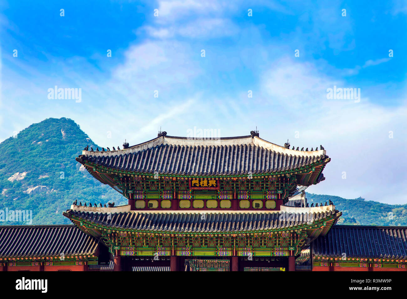 Seoul, South Korea. Geunjeongjeon, main palace pavilion, Gyeongbokgung Palace, Palace of Shining Happiness, Throne Hall Stock Photo