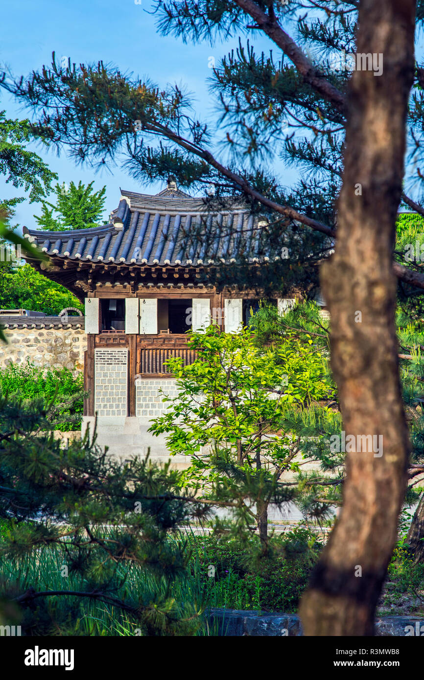 Seoul, South Korea. Traditional Korean village of Namsangol Hanok ...
