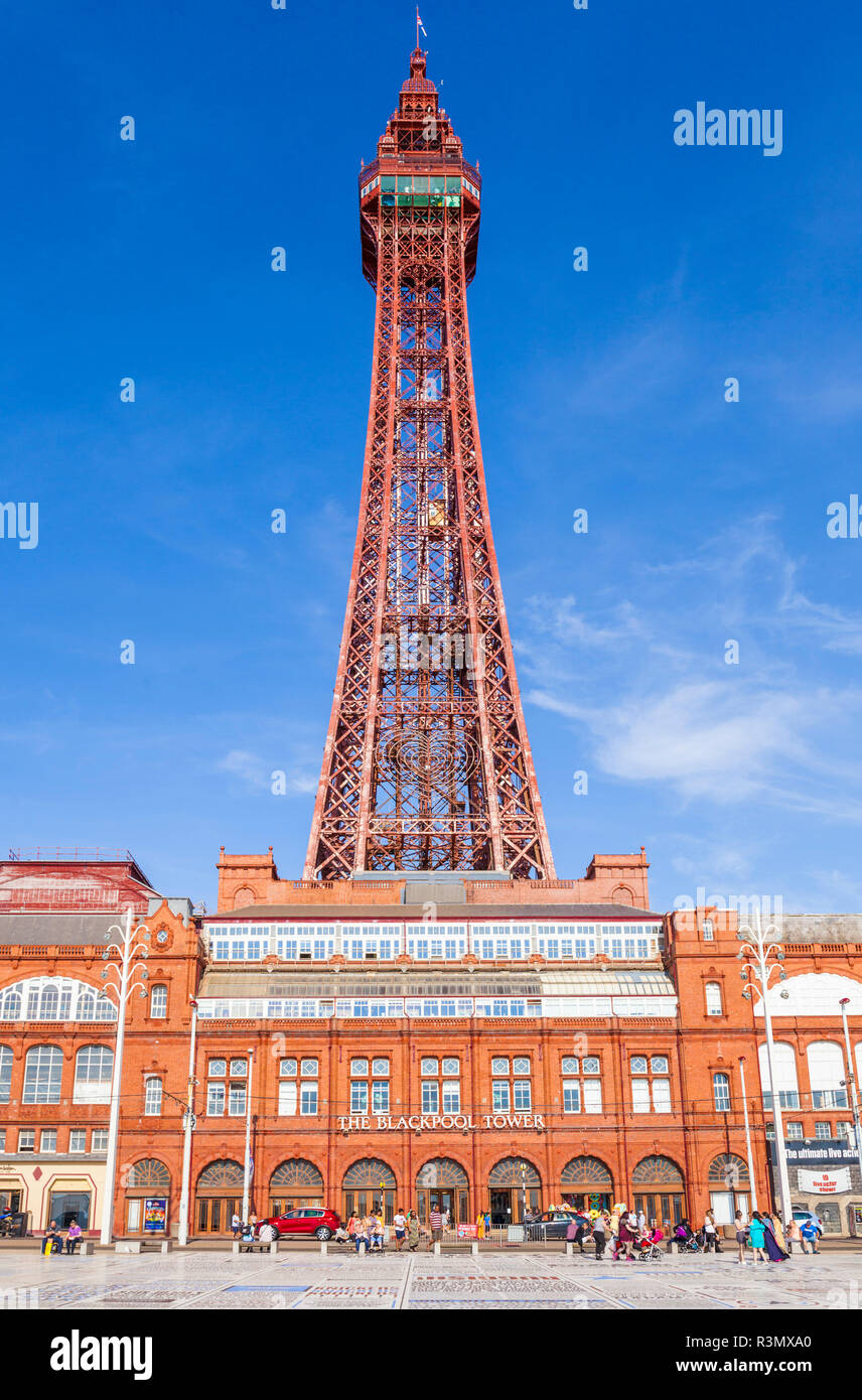 Blackpool tower with scaffolding hires stock photography and images