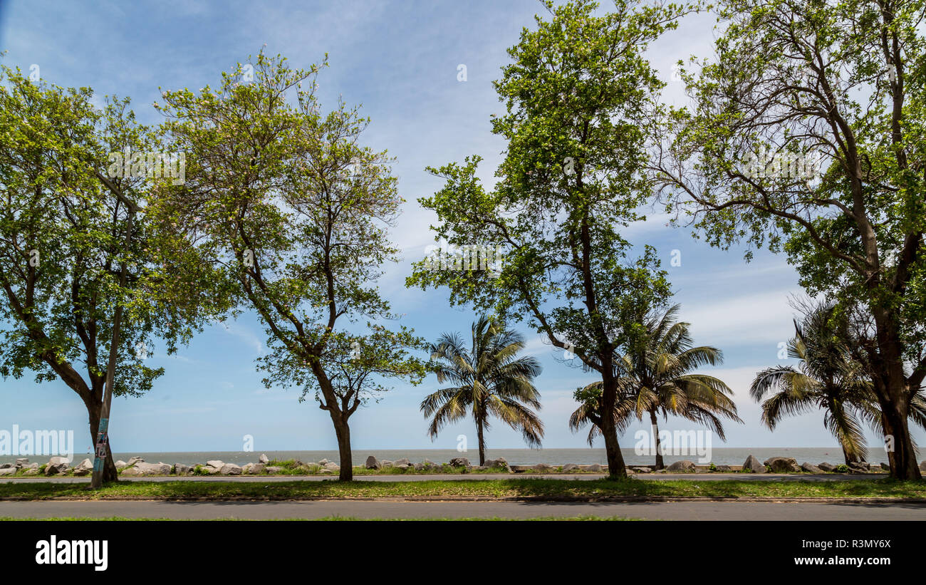 Maputo bay hi-res stock photography and images - Alamy