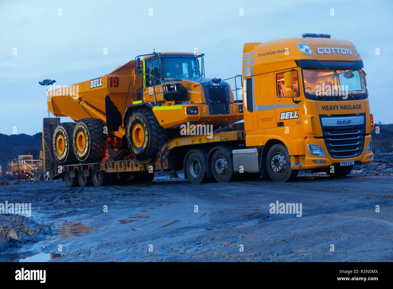 Daf euro 6 hi-res stock photography and images - Alamy