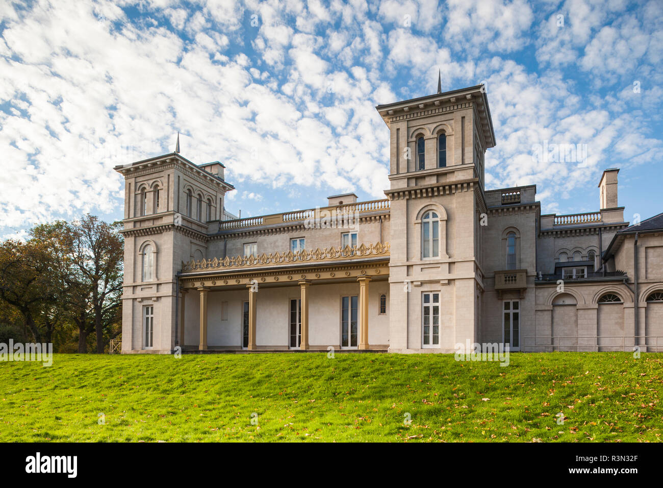 Dundurn castle hires stock photography and images Alamy