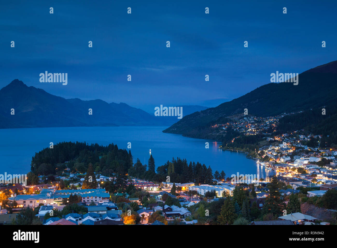 Elevated view to queenstown hi-res stock photography and images - Alamy