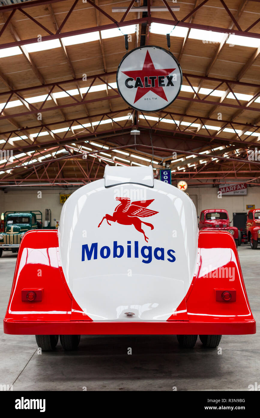 New Zealand, South Island, Southland, Invercargill, Bill Richardson