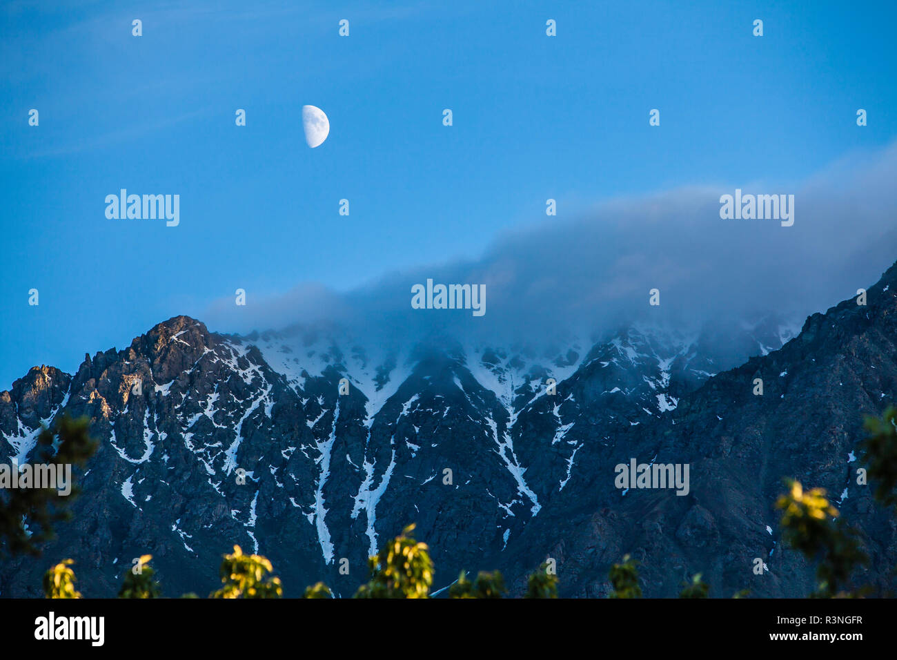 Canada, Yukon Territory, Destruction Bay, Kluane National Park and