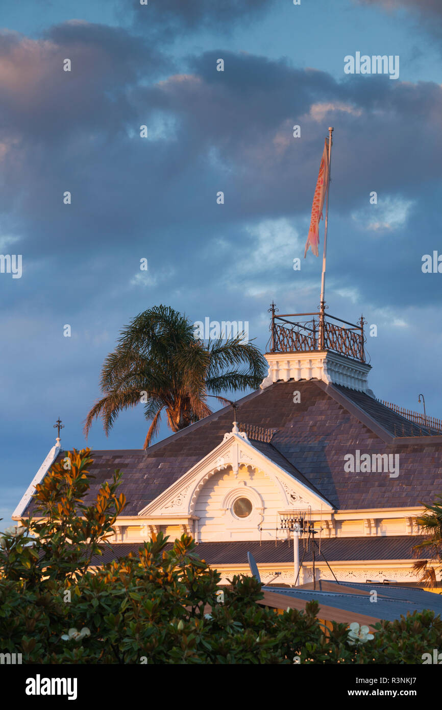 New Zealand, Hawkes Bay, Napier. Hillside houses Stock Photo Alamy