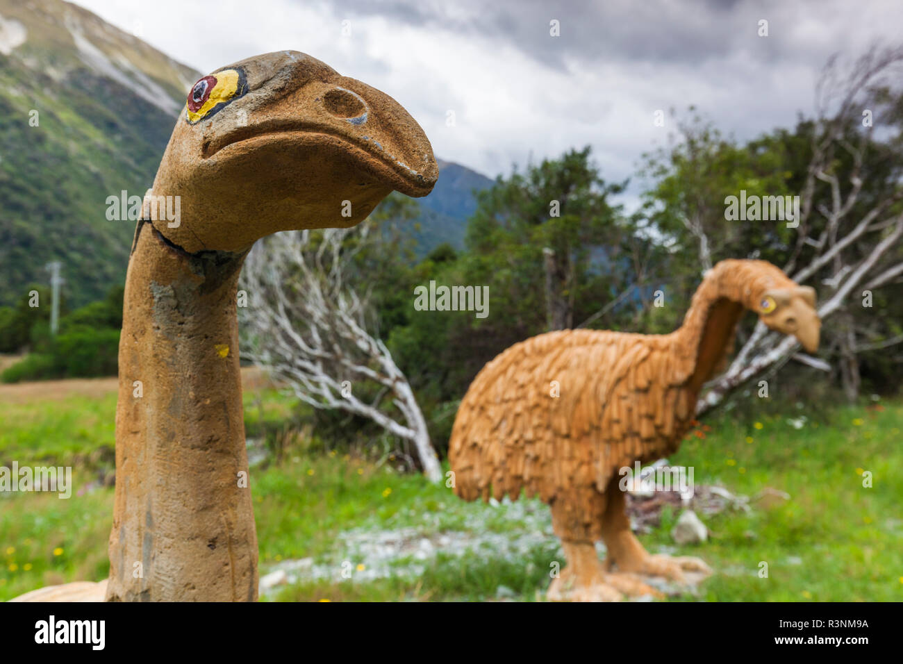 New Zealand South Island West Coast Otira Sculptures Of The Big Moa Extinct New Zealand Bird Stock Photo Alamy