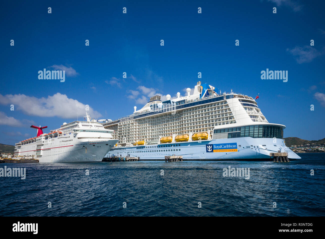 St Kitts And Nevis St Kitts Basseterre Cruise Ship Terminal Stock Photo Alamy