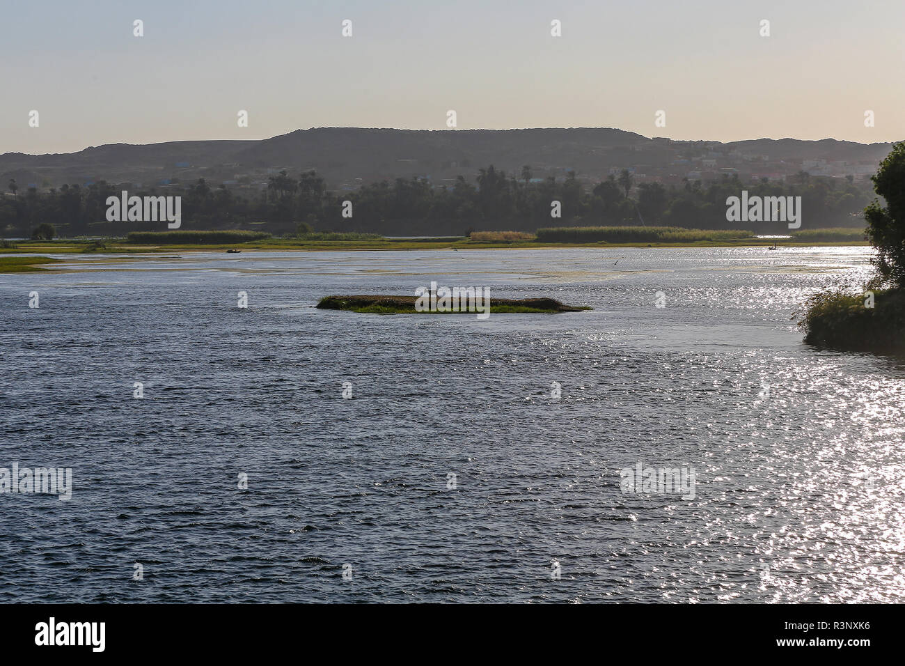 River nile egypt hi-res stock photography and images - Alamy