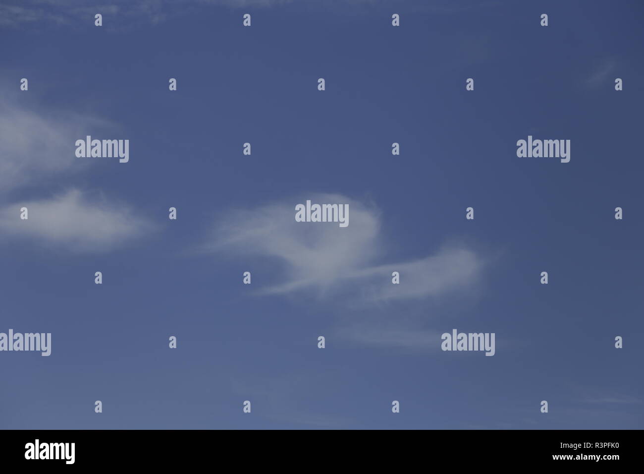 Many different kinds of clouds to spot in the sky Stock Photo - Alamy