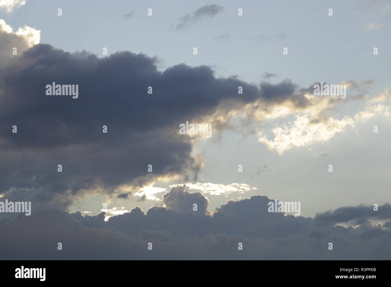 Many different kinds of clouds to spot in the sky Stock Photo - Alamy