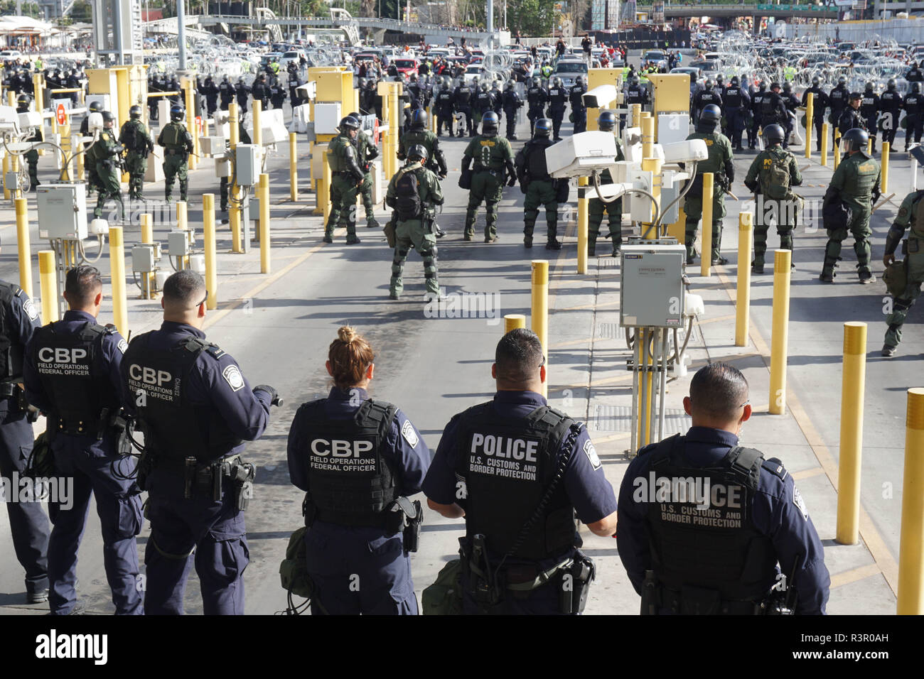 Cbp office of field operations hires stock photography and images Alamy