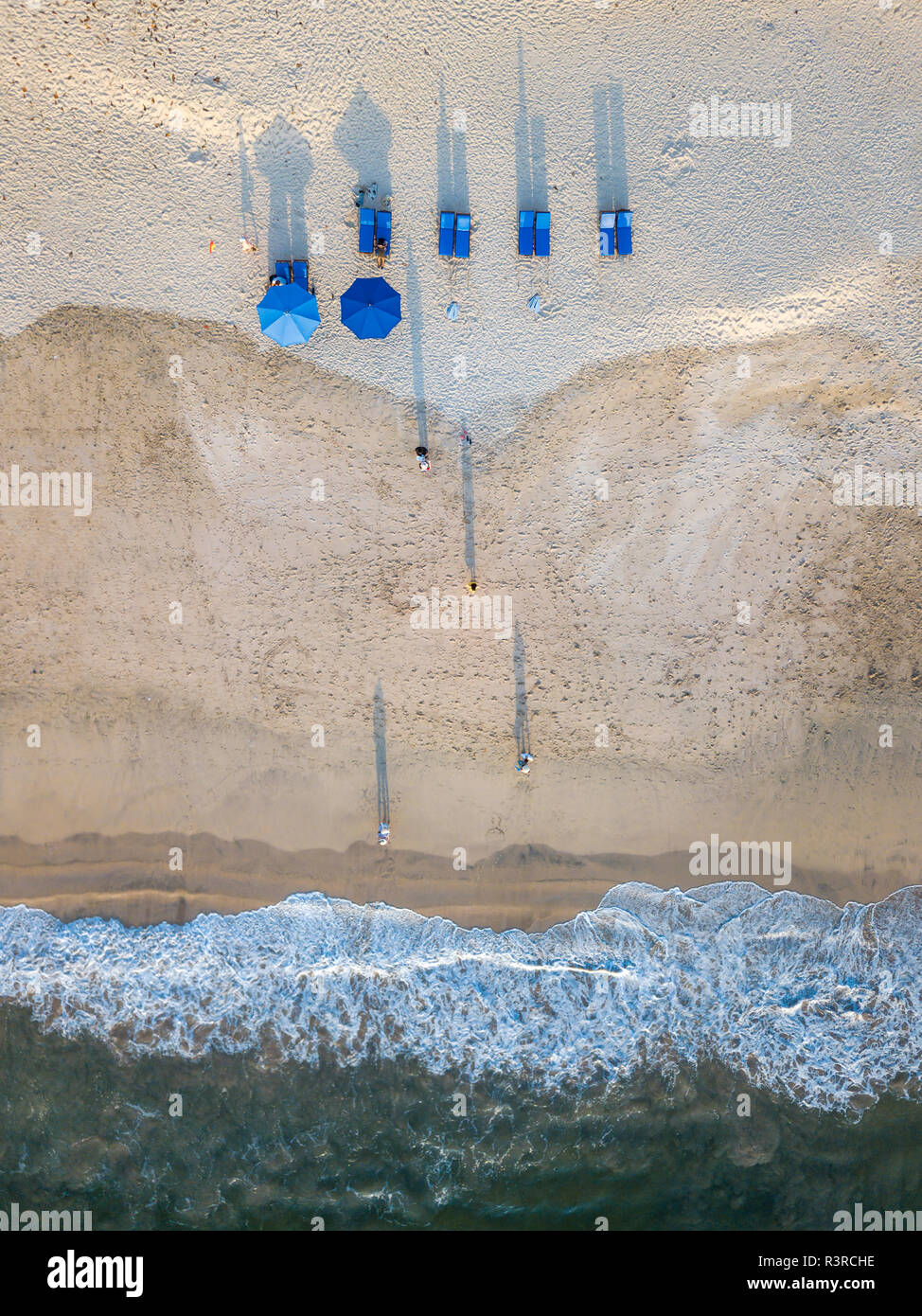 Aerial shot blue ocean sun hi-res stock photography and images - Alamy