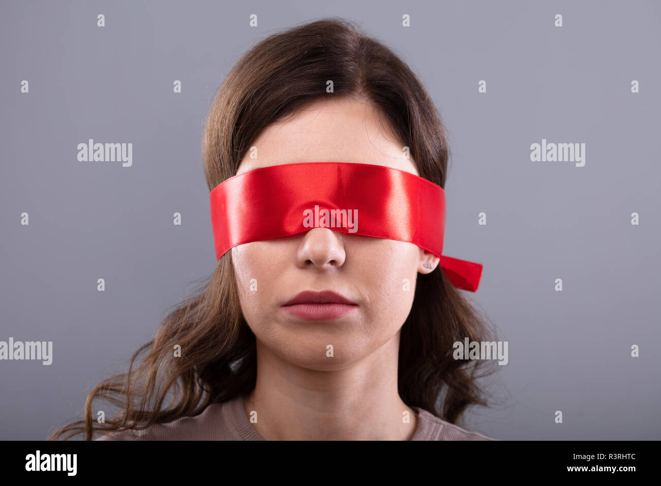 Young woman blindfolded blindfold hi-res stock photography and images -  Page 3 - Alamy