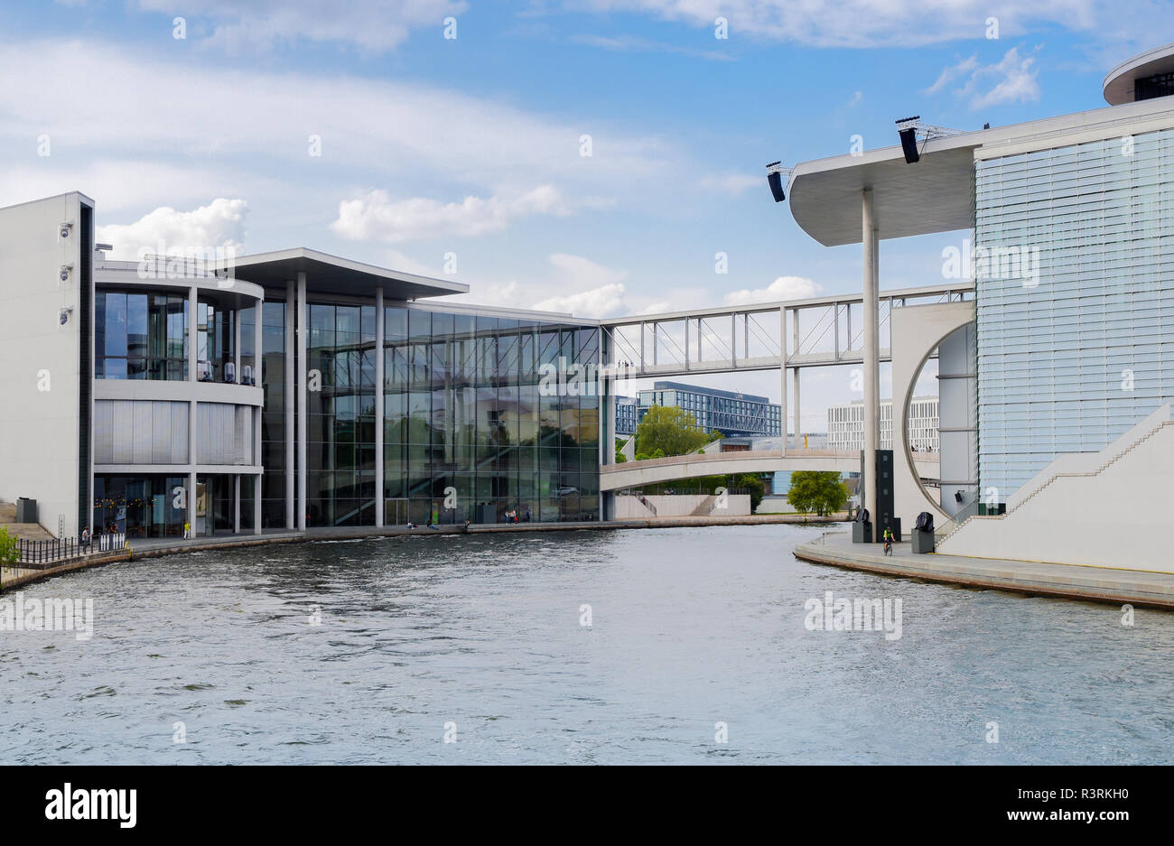 River spree in the government district of Berlin Mitte with its modern buildings, Paul-Loebe-Haus and Marie-Elisabeth-Lueders-Haus, copy space Stock Photo