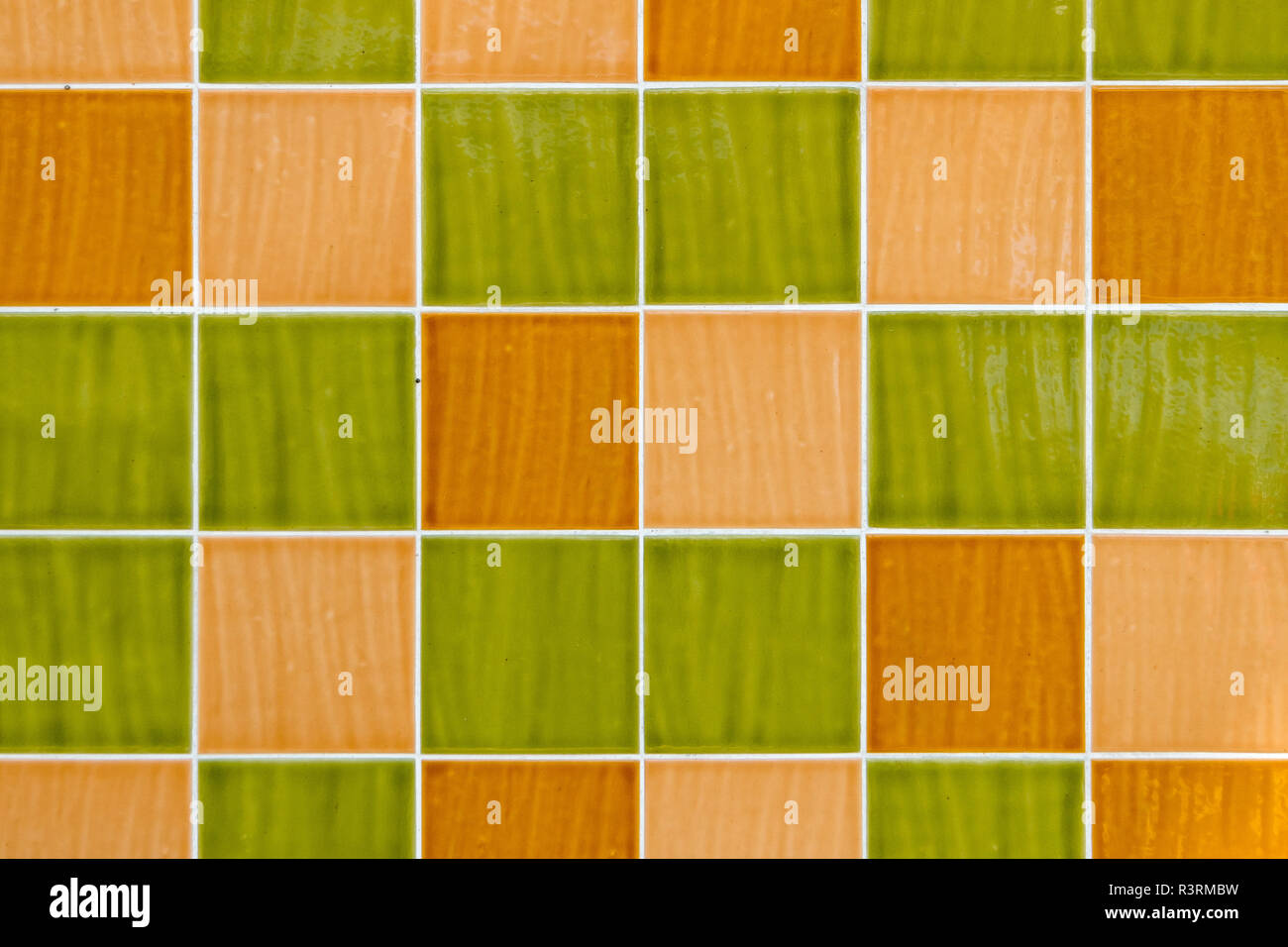 Yellow porcelain tiles hi-res stock photography and images - Alamy