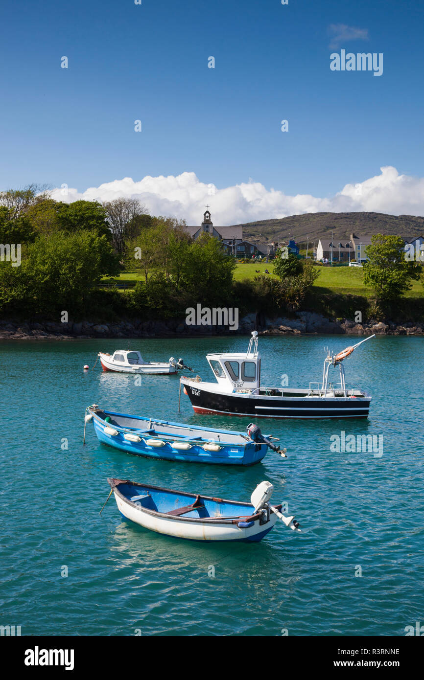 Ireland, County Cork, Mizzen Head Peninsula, Schull, harbor view Stock