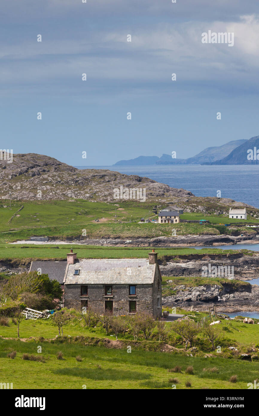 Ireland, County Cork, Beara Peninsula, Ring of Beara, Garnish, elevated