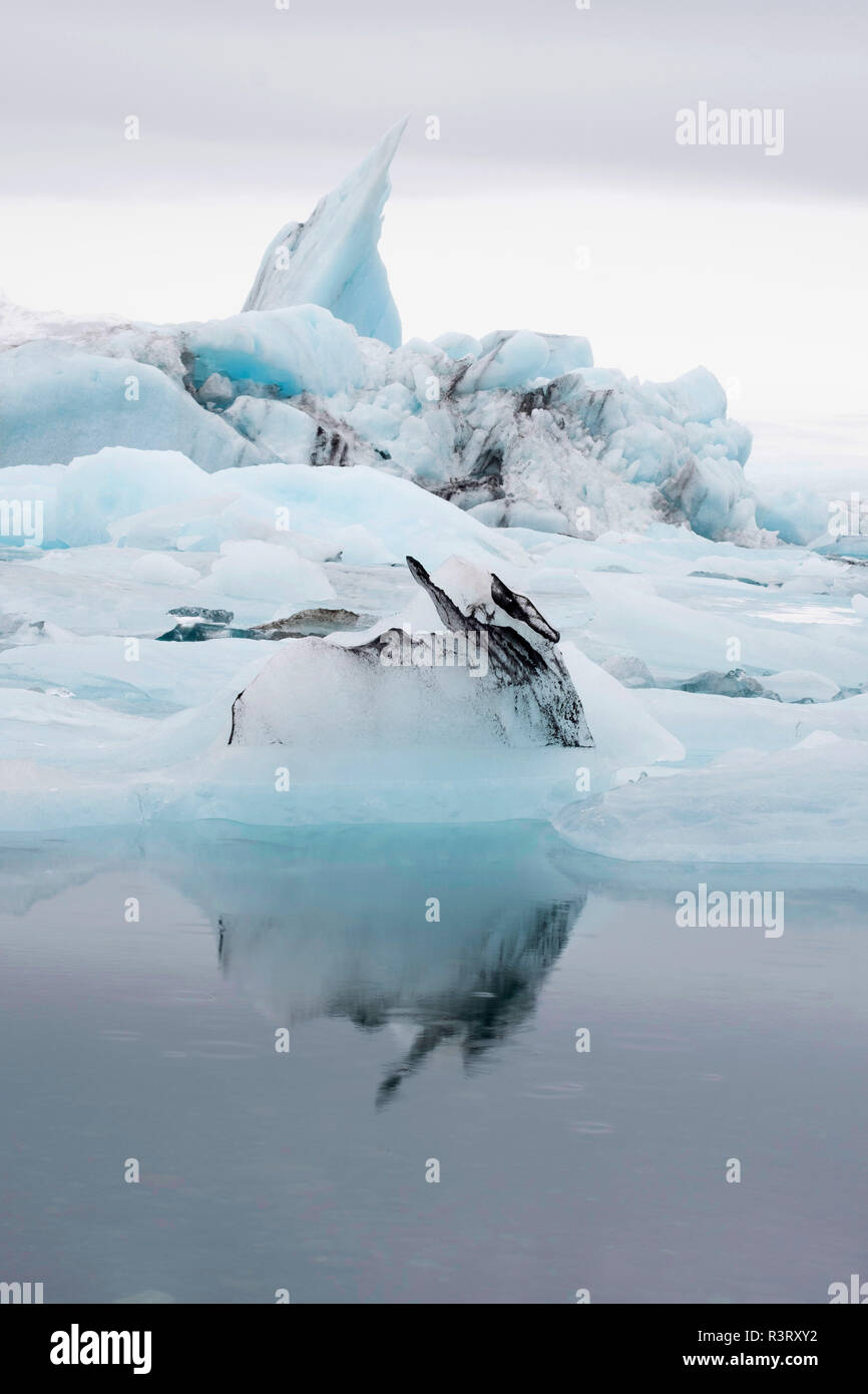 Reflection in the lagoon hi-res stock photography and images - Alamy