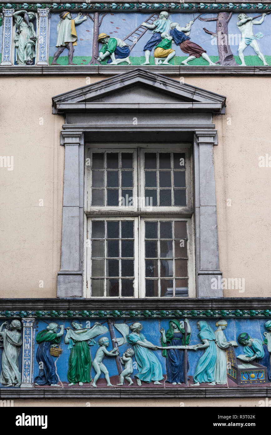 Ireland, Dublin, Sunlight Chambers building, exterior ceramic frieze