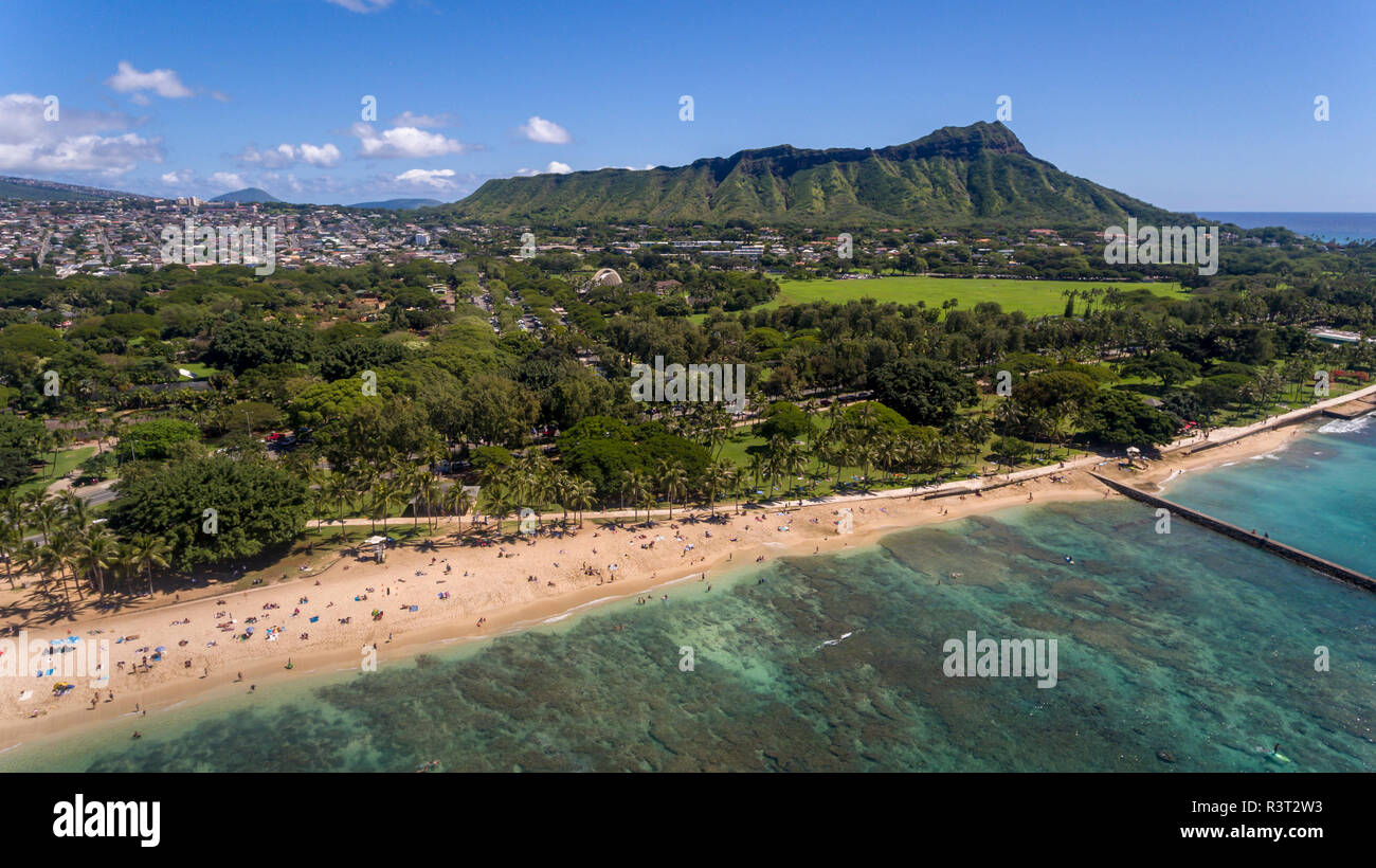 Kapiolani park diamond head hi-res stock photography and images - Alamy