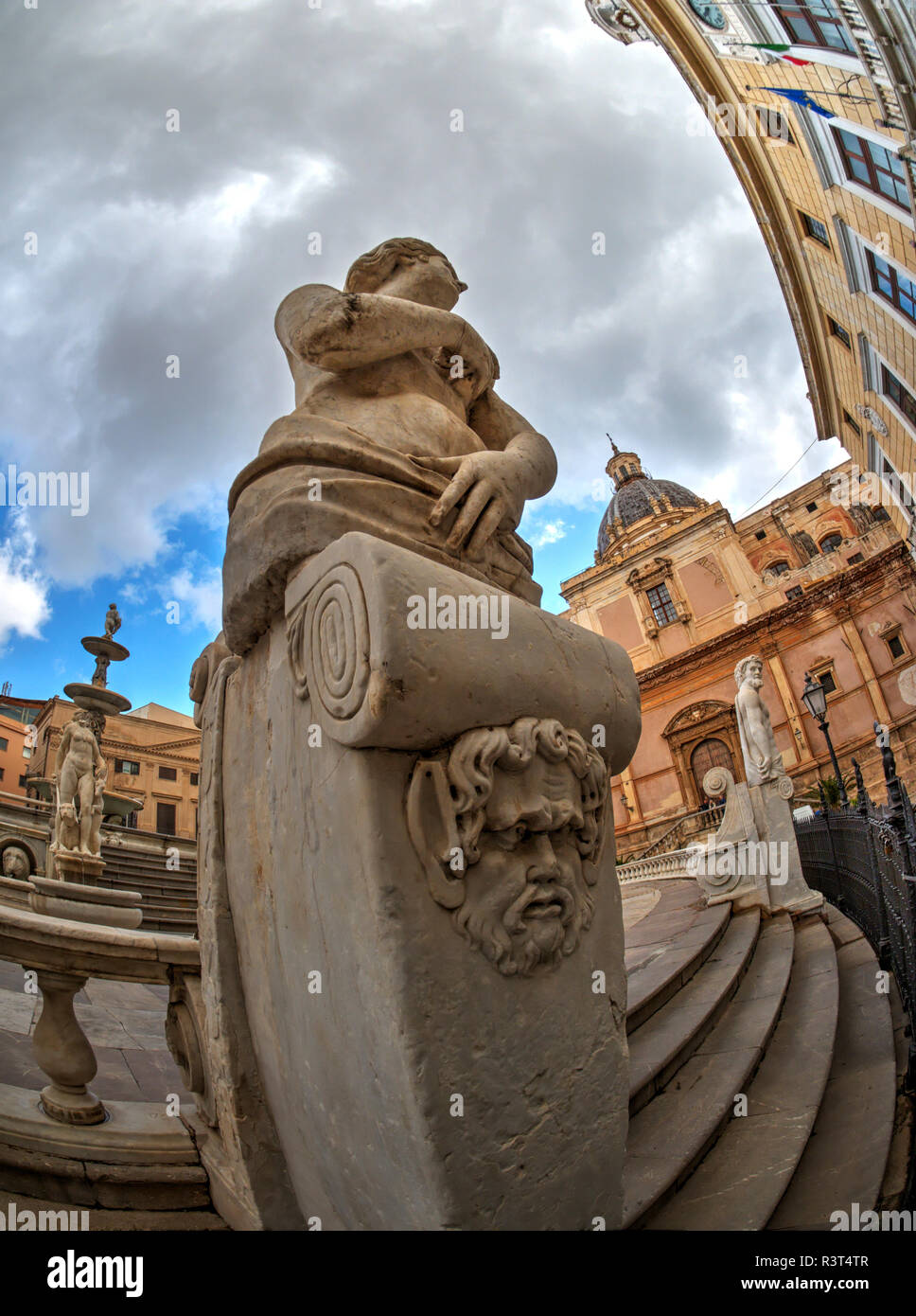 Piazza Pretoria, Palermo, Sicily, Italy Stock Photo - Alamy