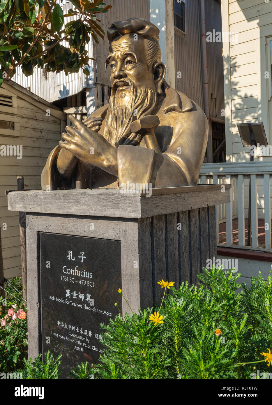California, Sacramento River Delta, Locke Chinese School Museum built 1915, bust of Confucius Stock Photo