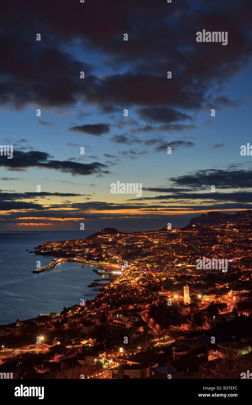 Portugal, Sao Goncalo, Madeita, Funchal, Harbour at the Atlantic Ocean Stock Photo