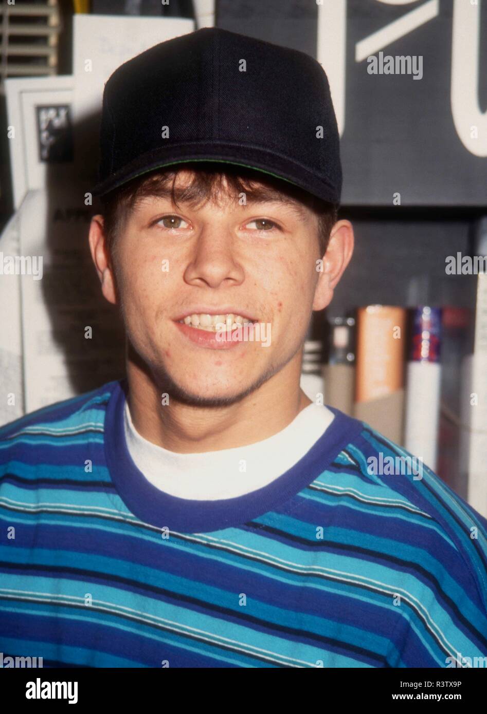 Mark Wahlberg Calvin Klein High Resolution Stock Photography And Images Alamy