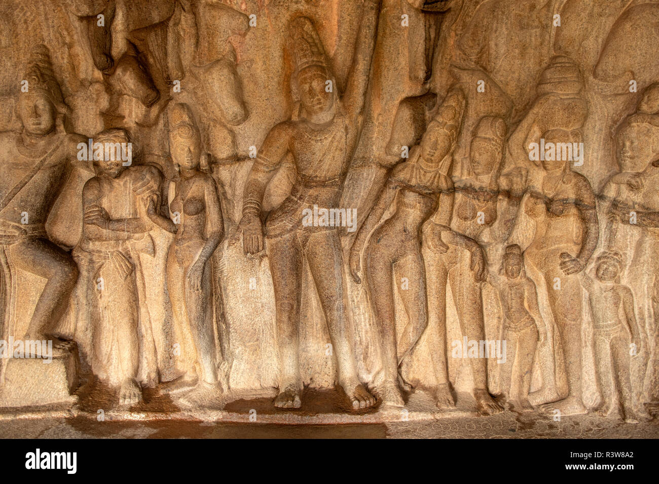 Rock Carved Figures in Mandapam at Descent of the Ganges, Mamallapuram, Tamil Nadu, India Stock Photo