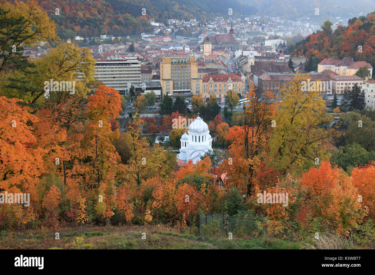Romania, Transylvania, Brasov, city view. Changing colors of Autumn. Buna Vestire  Romanian Orthodox Church dome Stock Photo - Alamy