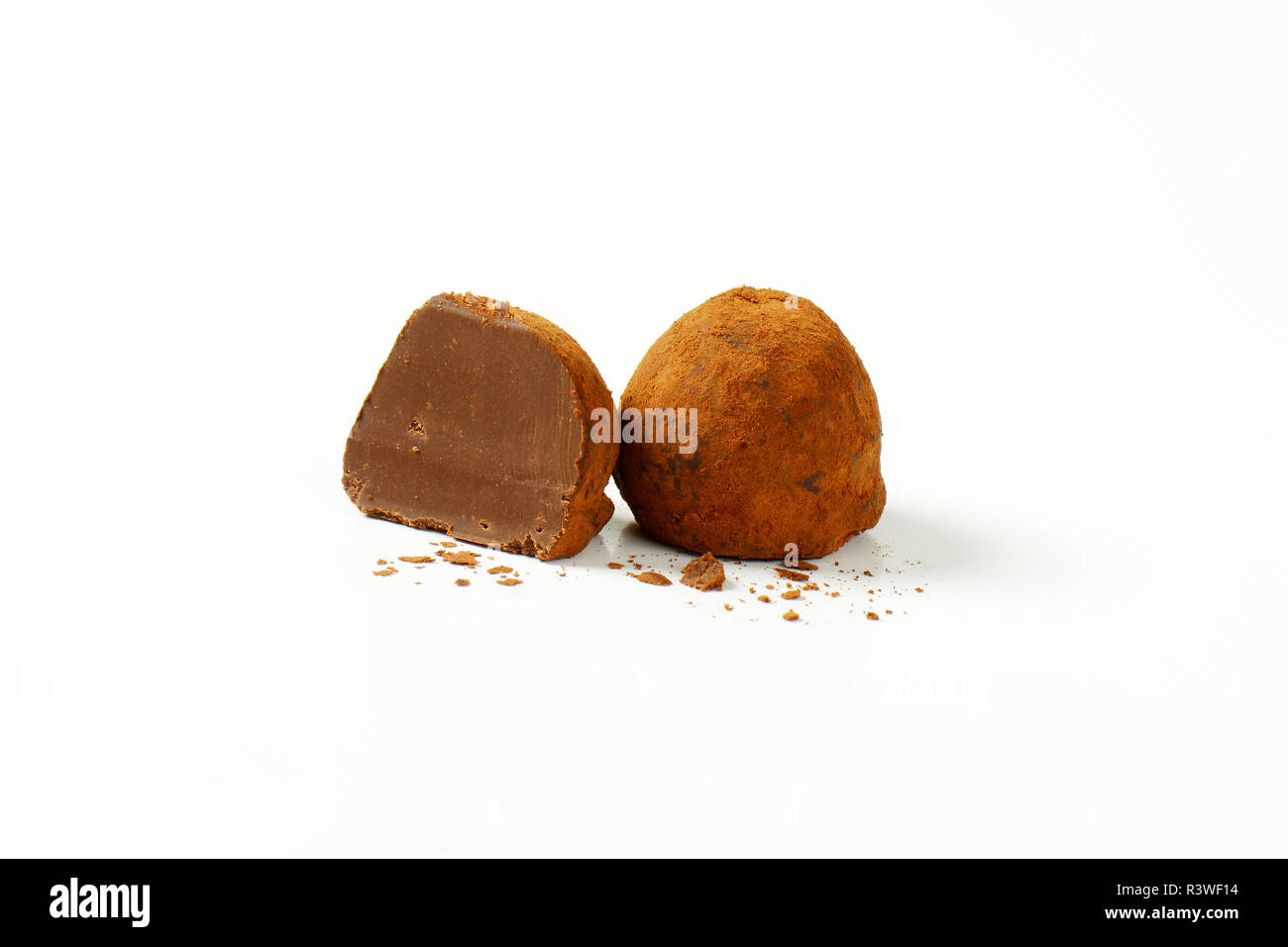 Cocoa dusted chocolate truffles Stock Photo Alamy