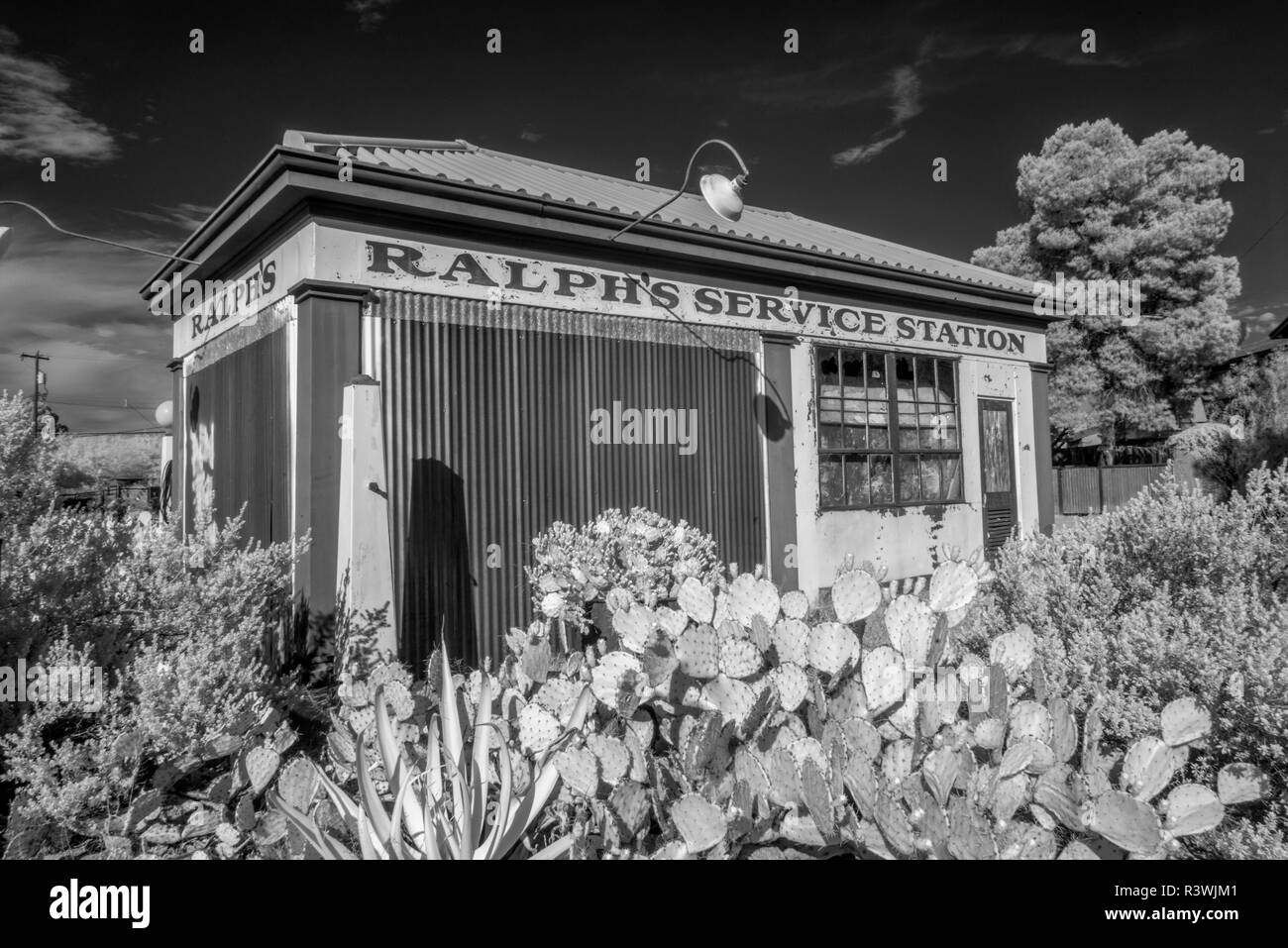 USA, Arizona, Tucson, Armory Park, Ralph's Service Station Stock Photo