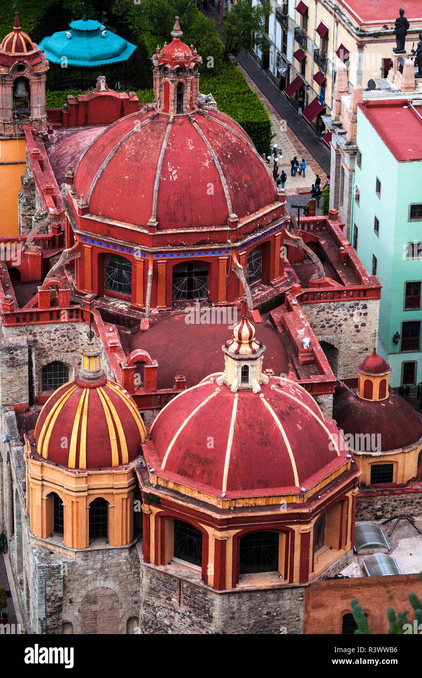 Mexico, Guanajuato, Templo de San Diego from Le Pipila Overlook Stock Photo