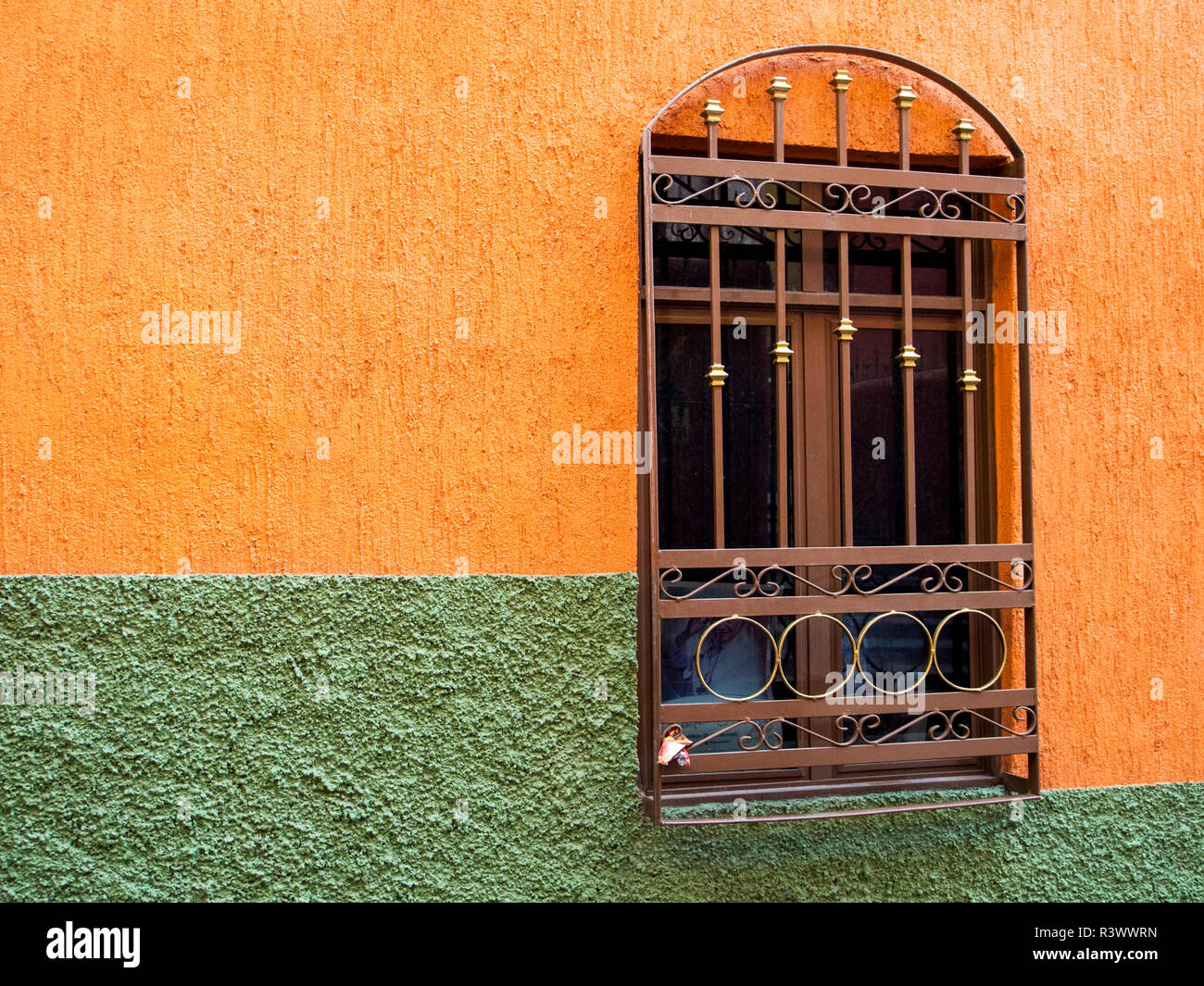 Mexico, Guanajuato, Colorful Back Alley Stock Photo