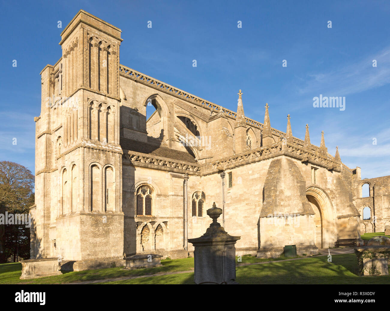 Malmesbury abbey church, Malmesbury, Wiltshire, England, UK Stock Photo ...