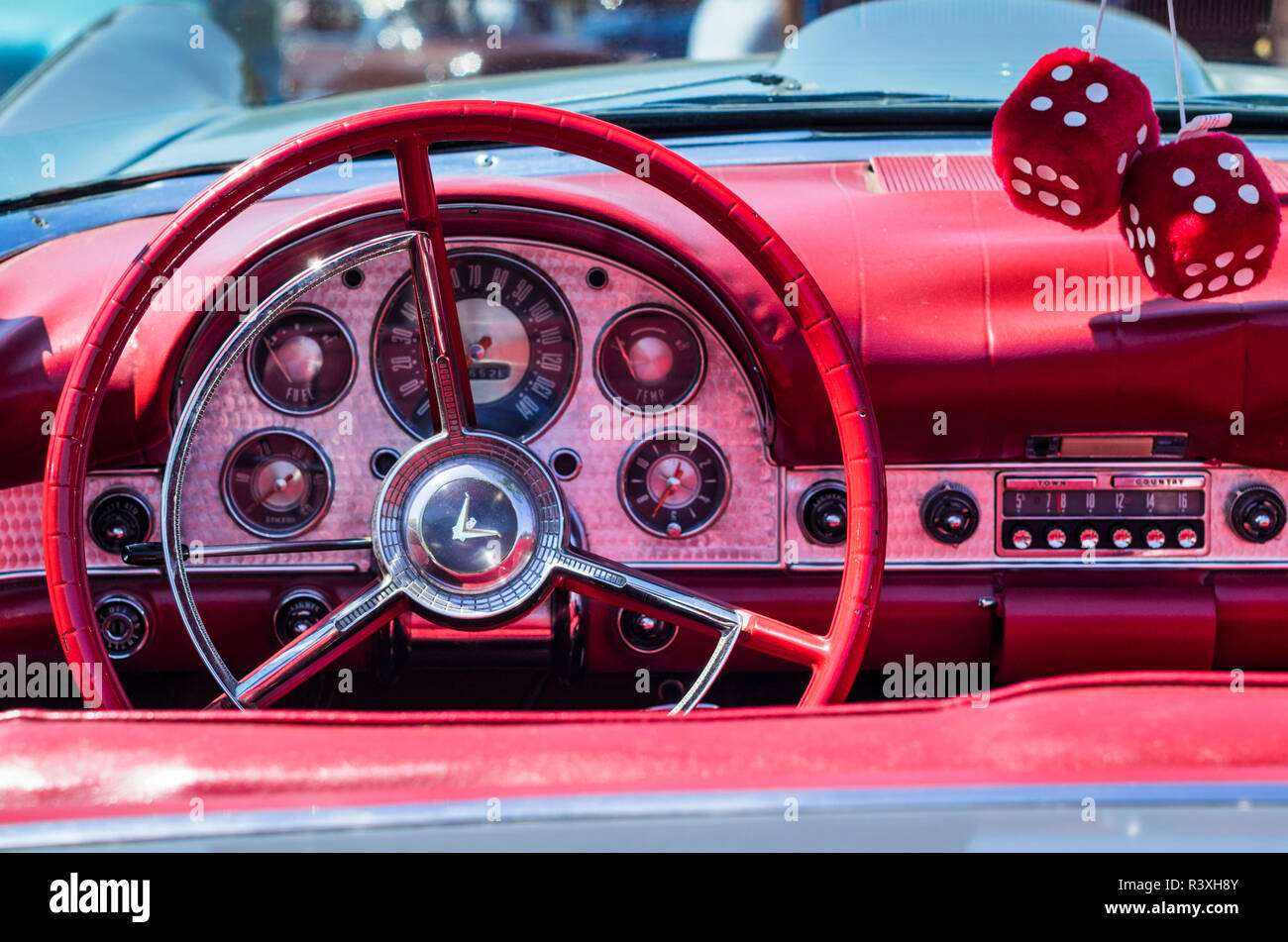 USA, Massachusetts, Cape Ann, Gloucester, classic cars, 1950's car