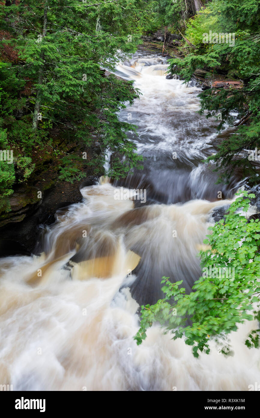 Michigan, Porcupine Mountains Wilderness State Park, Presque Isle River