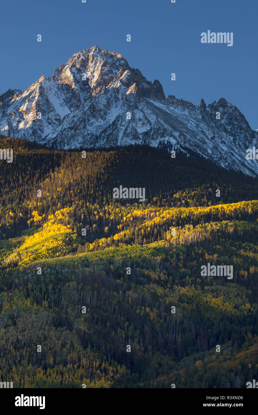 USA, Colorado, San Juan Mountains. Mt. Sneffels and autumn landscape. Stock Photo