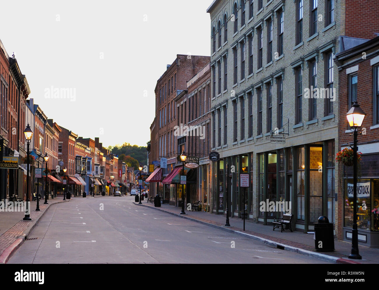 Historic town of Galena, IL, on the Mississippi River Stock Photo - Alamy