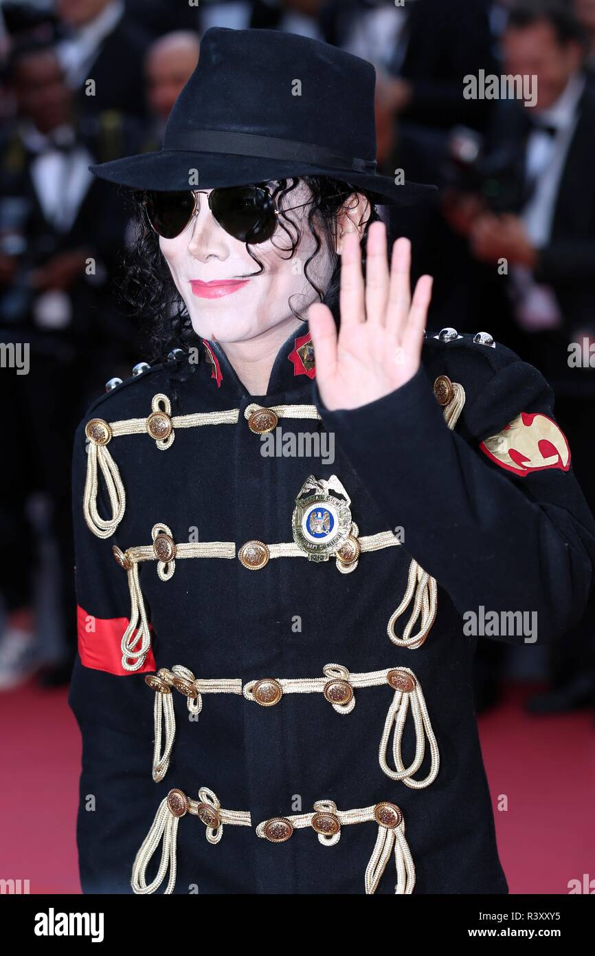 CANNES, FRANCE – MAY 15, 2018: A Michael Jackson impersonator walks the 'Solo: A Star Wars Story ' red carpet at the 71st Festival de Cannes Stock Photo