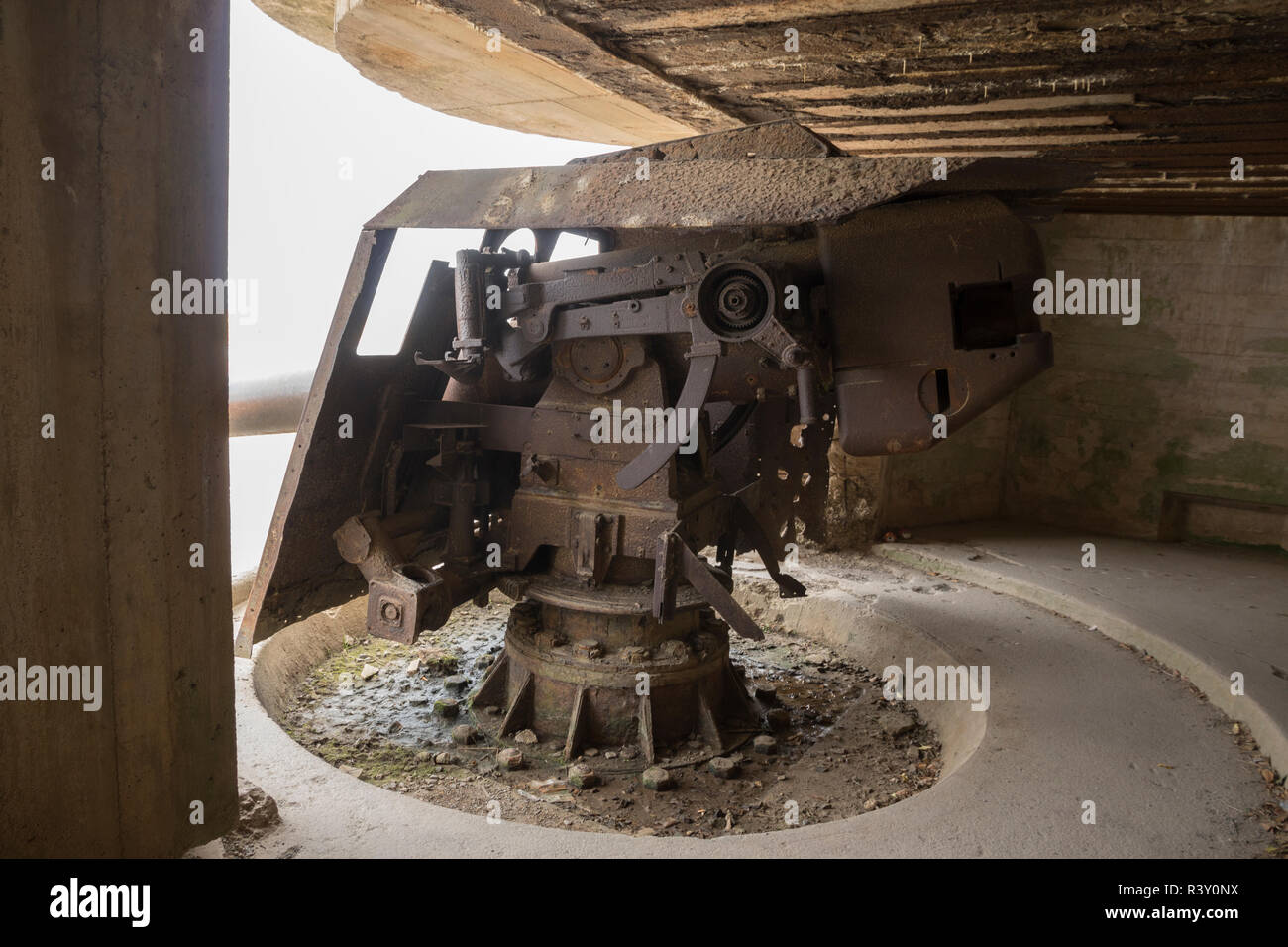 Inside German 150mm gun casemate, Longues, Normandy Stock Photo