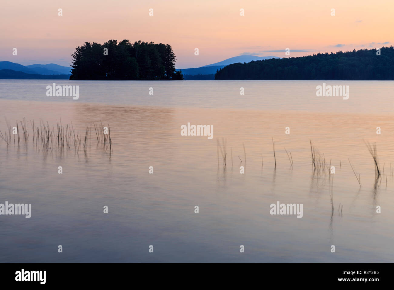 Dawn on Lake Umbagog in Errol, New Hampshire Stock Photo Alamy
