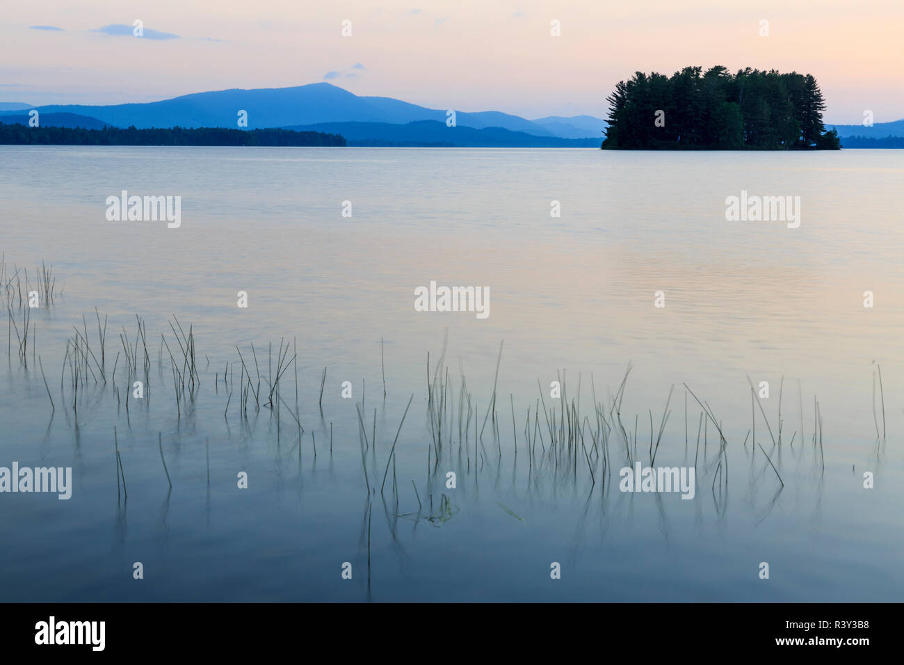 Dawn on Lake Umbagog in Errol, New Hampshire Stock Photo Alamy
