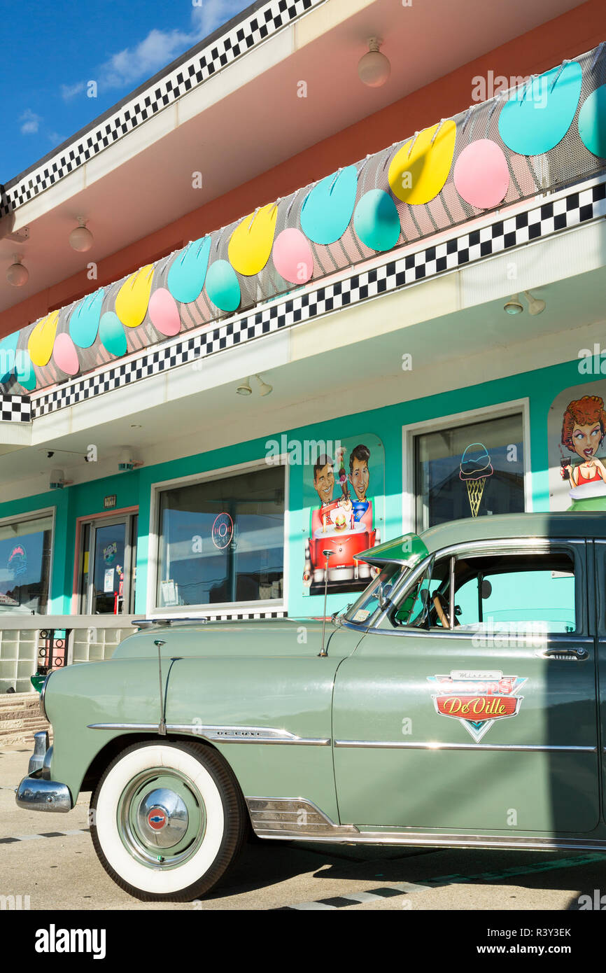 Cool Scoops Ice Cream Parlor, Wildwood, New Jersey, USA. MidCentury