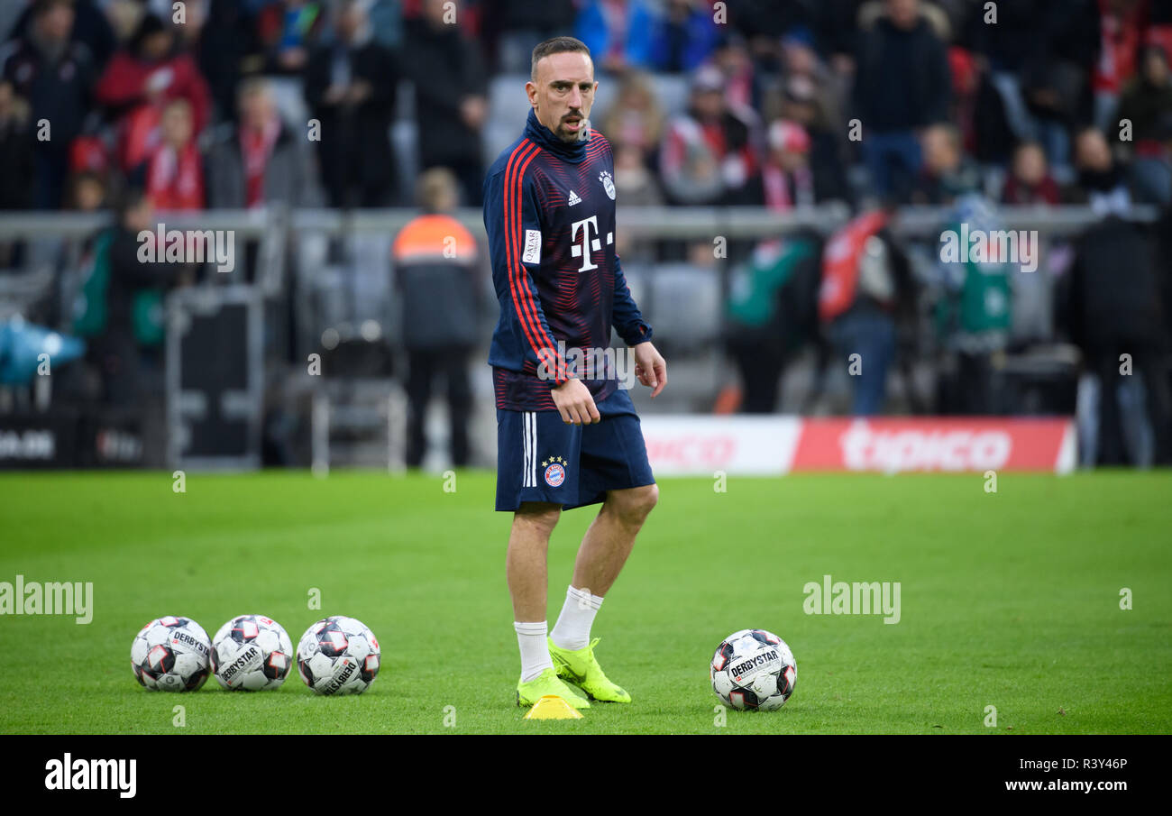 24 November 2018, Bavaria, München: Soccer: Bundesliga, Bayern Munich - Fortuna Düsseldorf, 12th matchday in the Allianz Arena. Franck Ribery from Munich warms up. Photo: Sven Hoppe/dpa - IMPORTANT NOTE: In accordance with the requirements of the DFL Deutsche Fußball Liga or the DFB Deutscher Fußball-Bund, it is prohibited to use or have used photographs taken in the stadium and/or the match in the form of sequence images and/or video-like photo sequences. Stock Photo